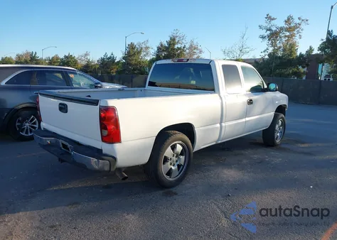 2000 Chevrolet Silverado 1500 Ls from USA, damaged, VIN 2GCEC19V4Y1290051